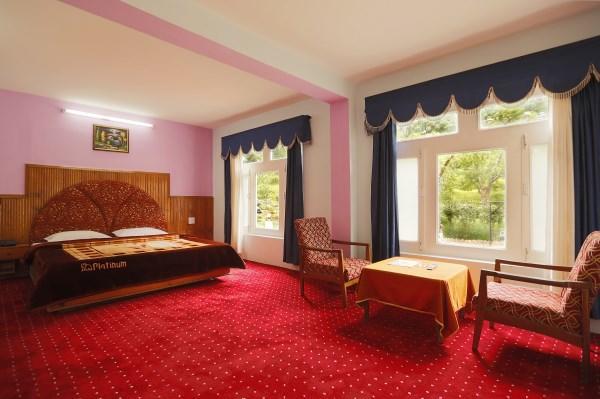 Hotel Mohan Palace Manāli Dış mekan fotoğraf