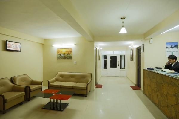 Hotel Mohan Palace Manāli Dış mekan fotoğraf
